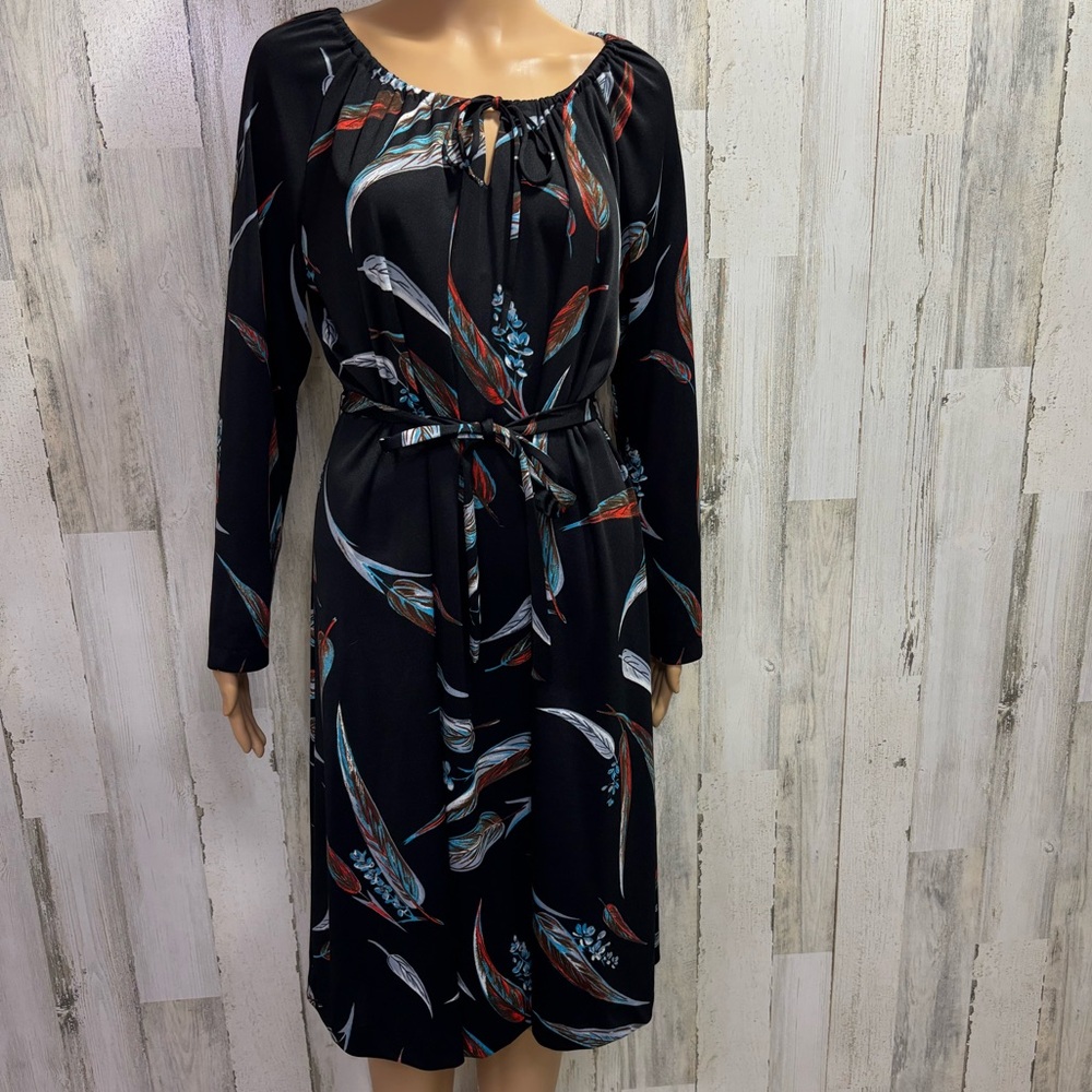 Vintage‎ Feather Print Belted Polyester Long Sleeve Shift Dress